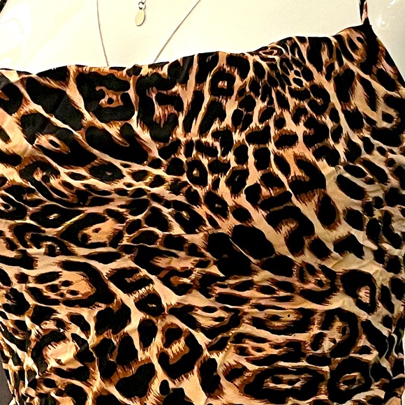 Animal prints mini dress • Large - Picture 2 of 5